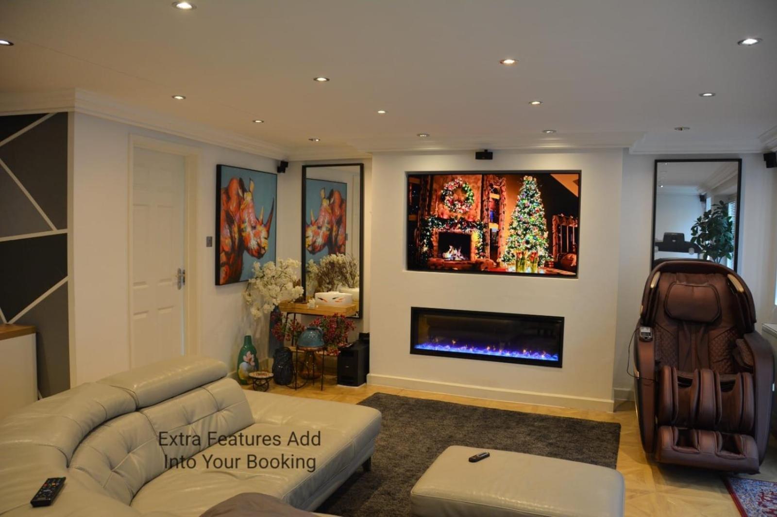 Cozy, Modern, Spacious 4 Bedroom House In London Romford Ngoại thất bức ảnh