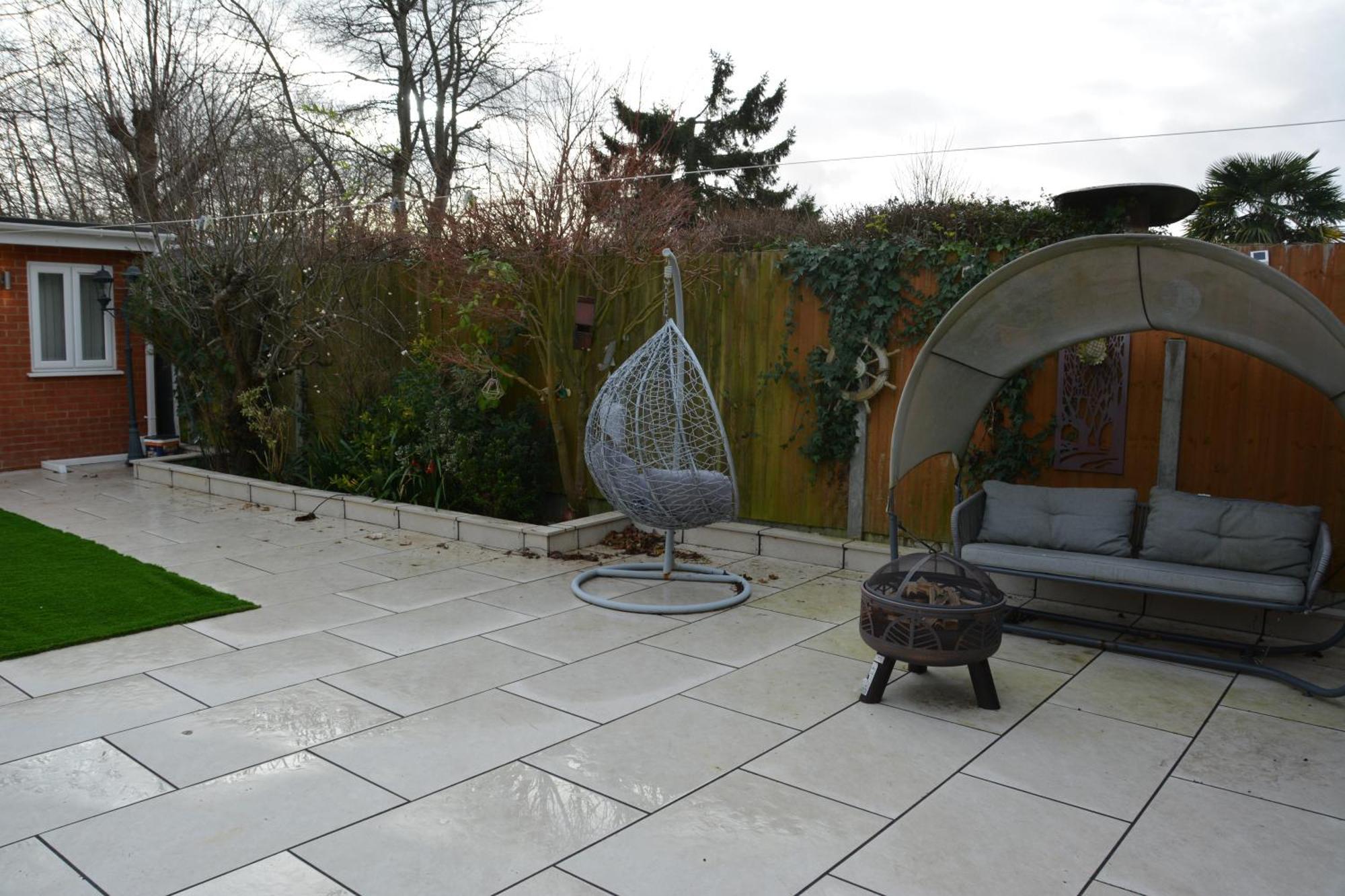 Cozy, Modern, Spacious 4 Bedroom House In London Romford Ngoại thất bức ảnh